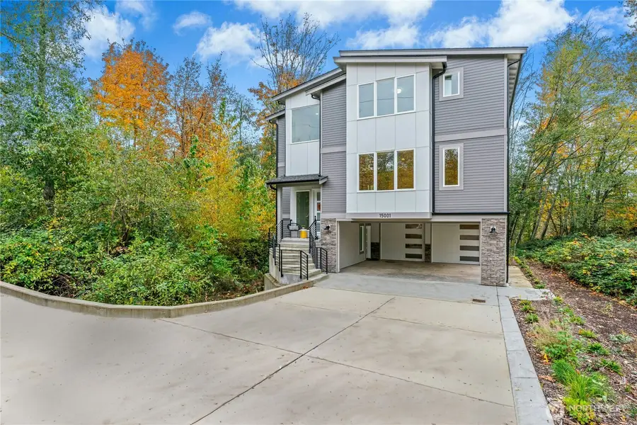 15001 NE 8th Street, Bellevue, WA 98007 - Image #2