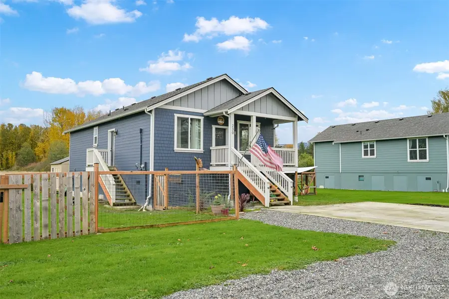 230 Gough Street, Sumas, WA 98295 - Image #2