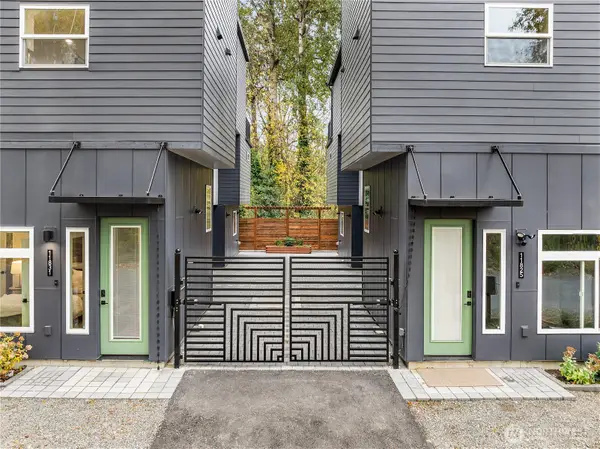 11825 59th Avenue S #B, Seattle, WA 98178