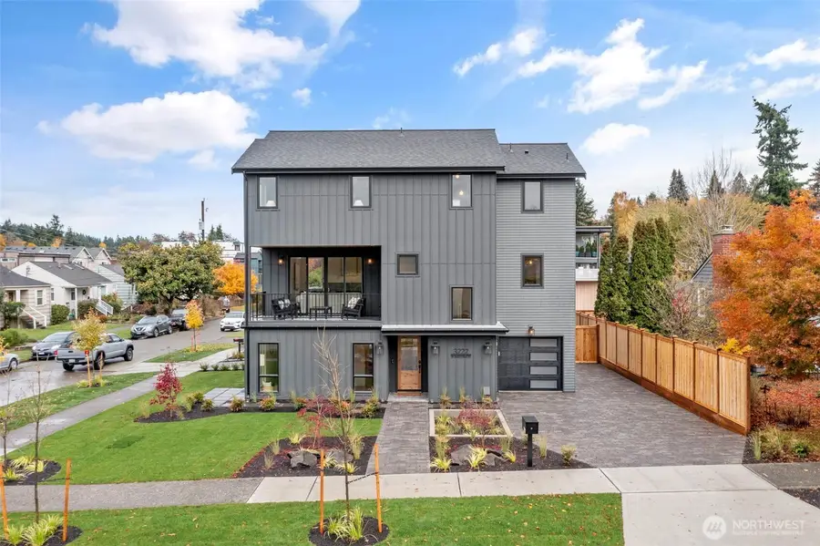 3222 W Bertona Street, Seattle, WA 98199 - Image #2