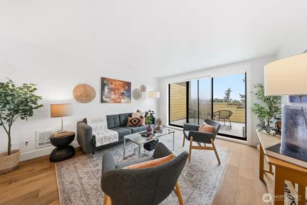 3401 Wallingford Avenue N #408, Seattle, WA 98103