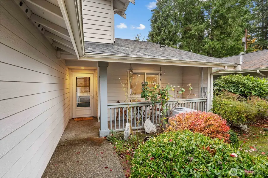 527 Radey Street, Port Orchard, WA 98366 - Image #2