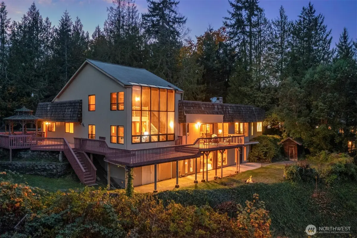 1083 Puget Drive E, Port Orchard, WA 98366 - Image #1