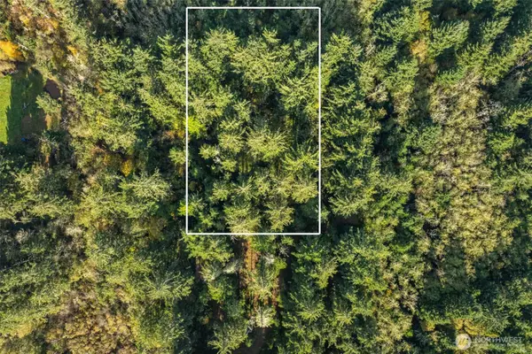 2 147th Place, Long Beach, WA 98631