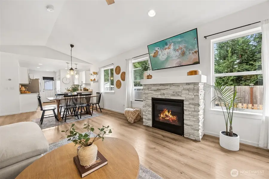 521 E Van Dam Place, Buckley, WA 98321 - Image #3