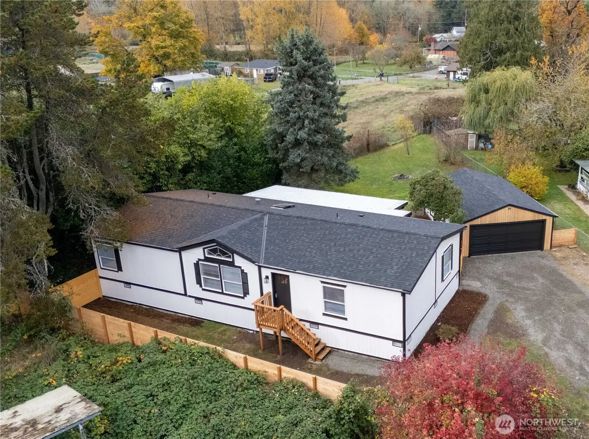 813 Nisqually Park Drive Se, Olympia, WA 98513 - Image #1