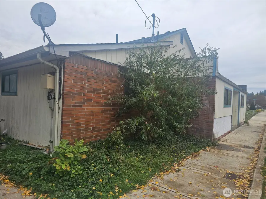 1009 First Street, Winlock, WA 98596 - Image #3