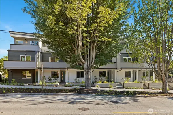 105 NW 39th Street, Seattle, WA 98107