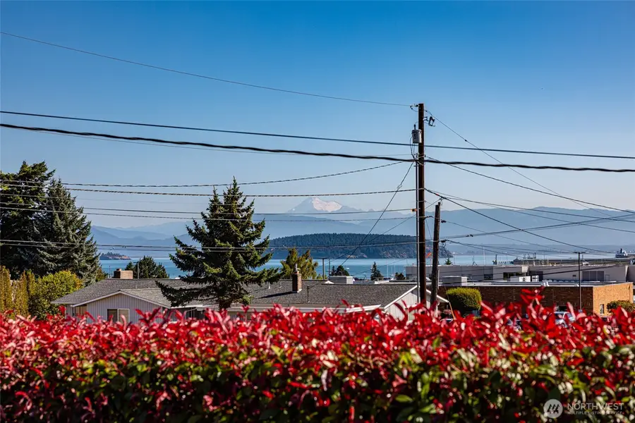 1307 26th Street, Anacortes, WA 98221 - Image #3
