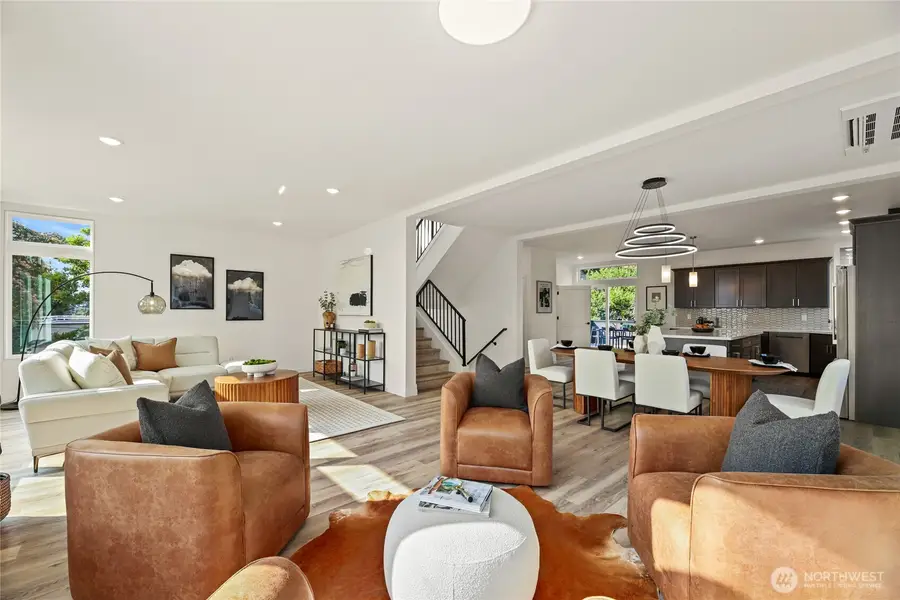 12037 Fremont Avenue N #1 & 2, Seattle, WA 98133 - Image #3