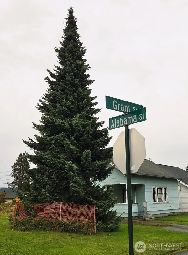 2432 Grant Street, Bellingham, WA 98225