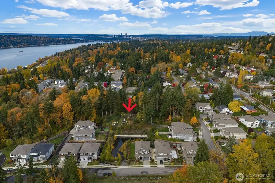 11428 SE 82nd Street, Newcastle, WA 98056 - Image #2