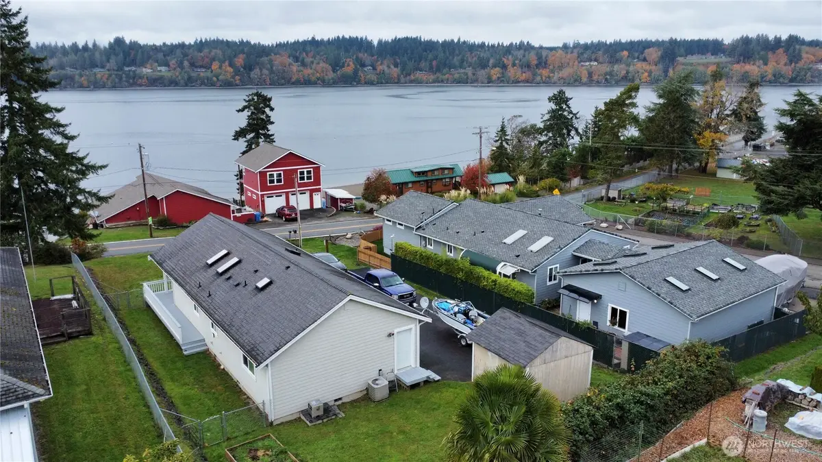 10216 Steamboat Island Road Nw, Olympia, WA 98502 - Image #1