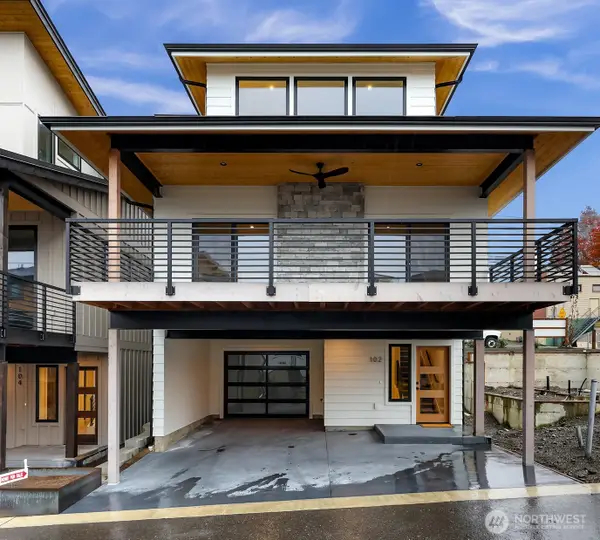 102 Riverwalk Drive, Lynden, WA 98264