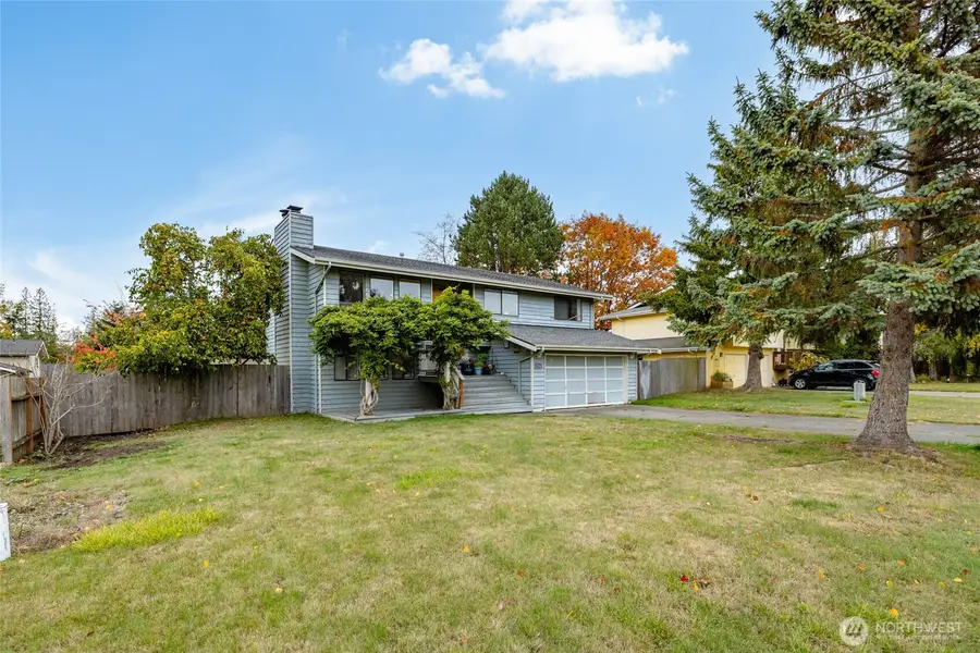 2310 30th Street, Anacortes, WA 98221 - Image #2