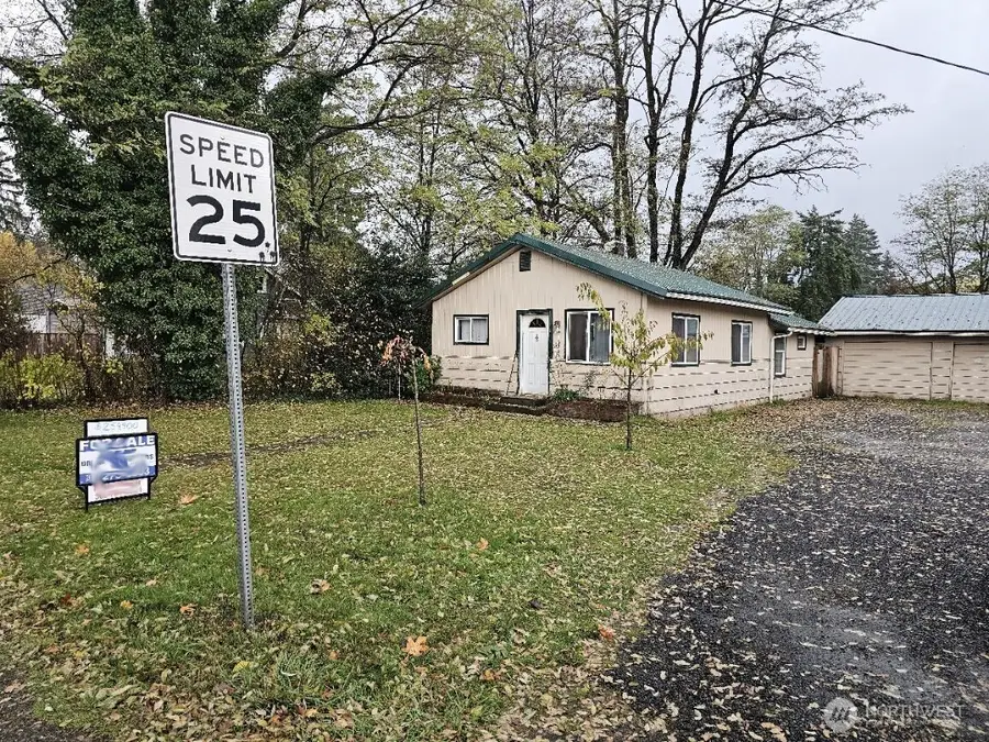 18333 Albany Street Sw, Rochester, WA 98567 - Image #2