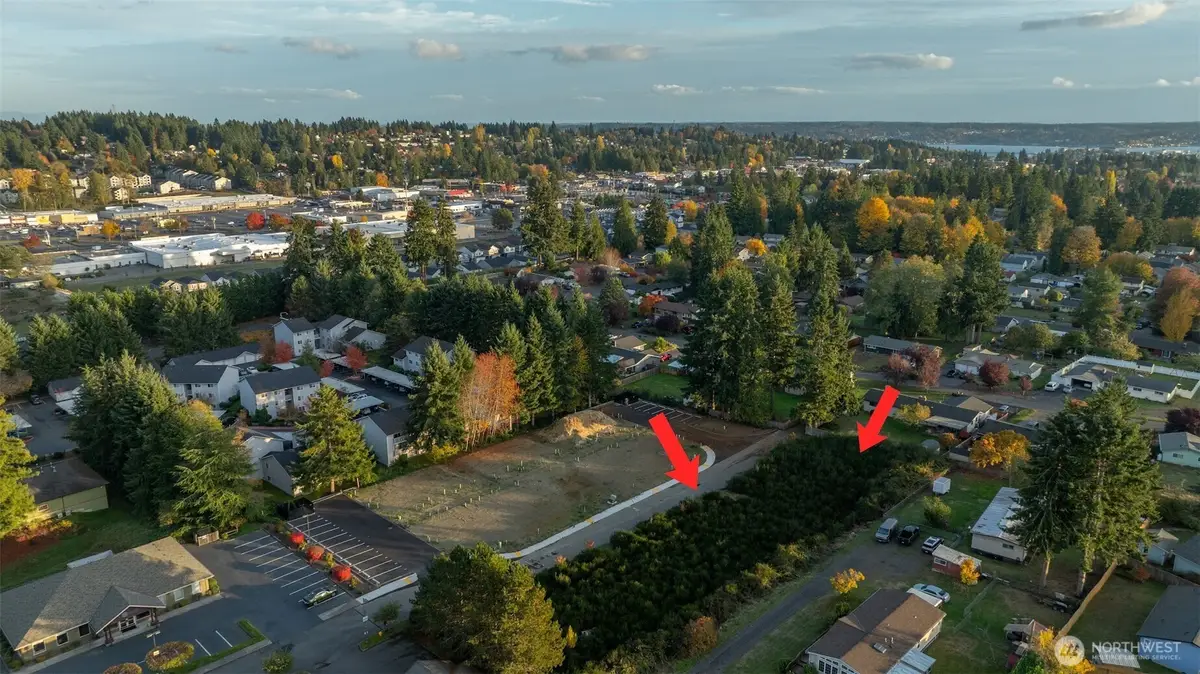 119 Sarette Place Ne #1-119, Bremerton, WA 98310 - Image #1