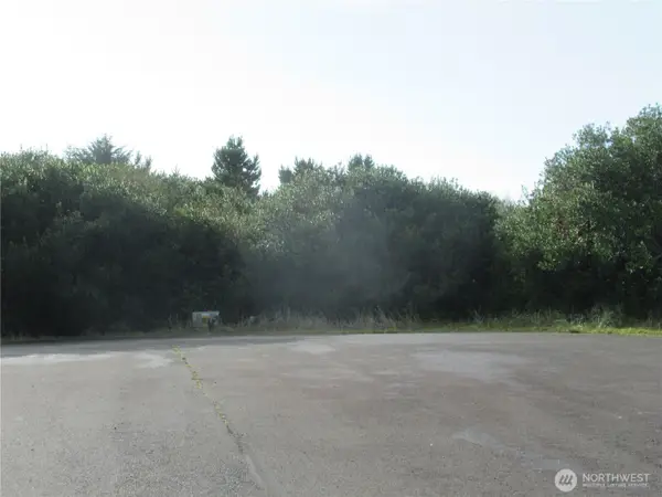 358 Trustee Street Sw #6, Ocean Shores, WA 98569