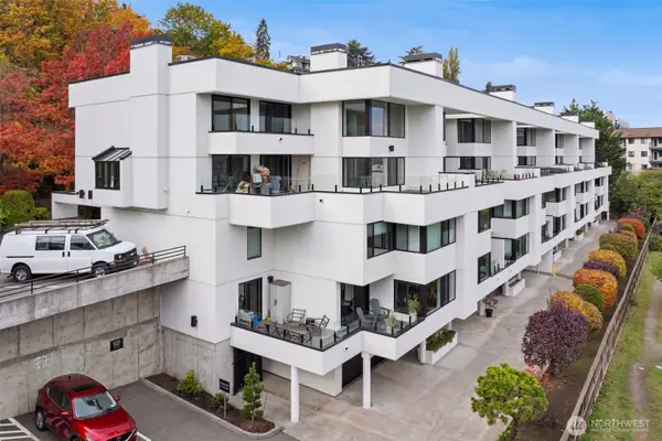 2410 Aurora Avenue N #105, Seattle, WA 98109