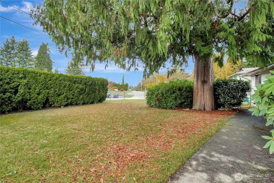 7903 Grant Drive, Everett, WA 98203 - Image #2