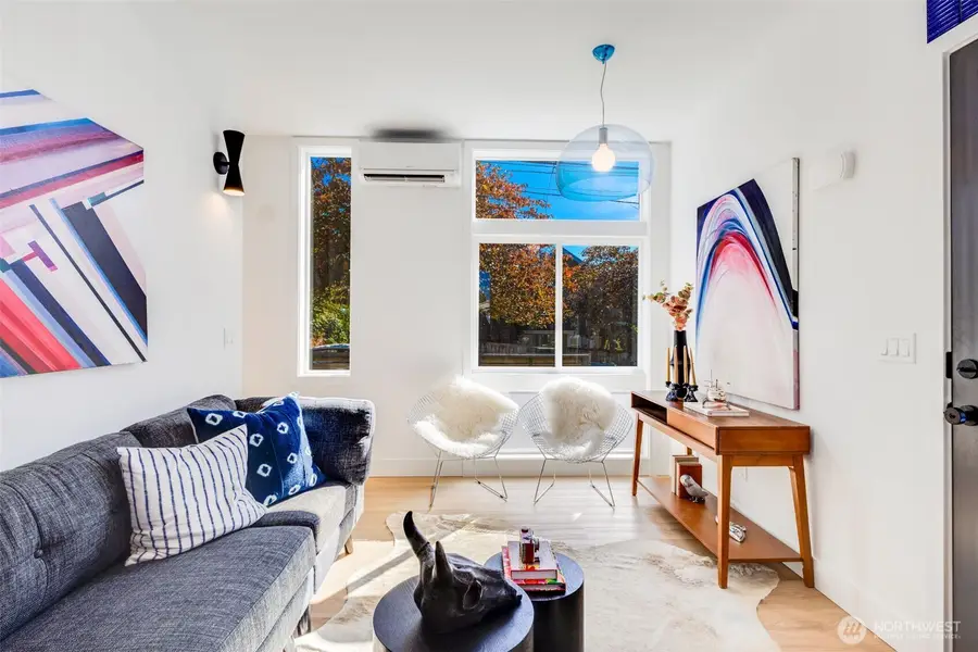 4706 S Morgan Street, Seattle, WA 98118 - Image #3