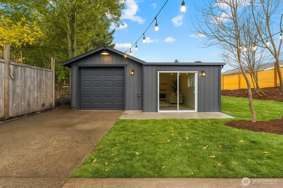 10852 4th Avenue S, Seattle, WA 98168 - Image #2