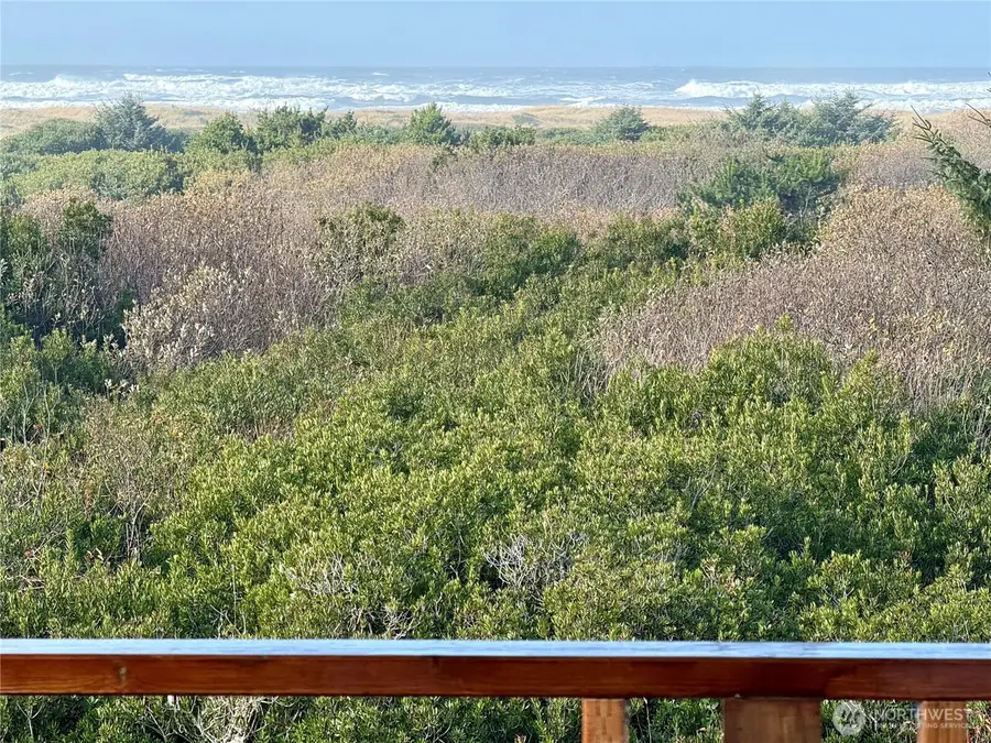 317 Sand Dune Avenue Sw, Ocean Shores, WA 98569 - Image #3
