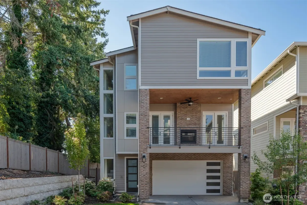 13041 75th Place S, Seattle, WA 98178 - Image #1