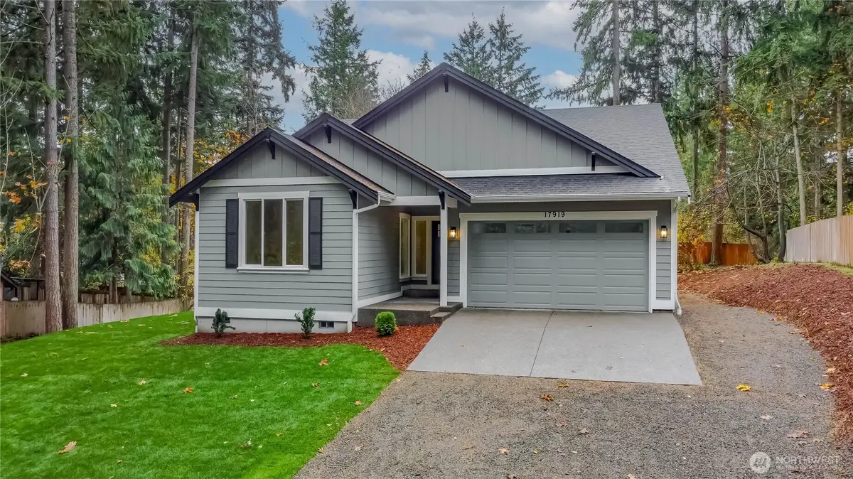 17919 Clearland Boulevard Se, Yelm, WA 98597 - Image #1