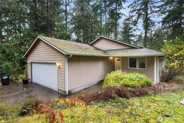 22442 Blue Lake Court Se, Yelm, WA 98597