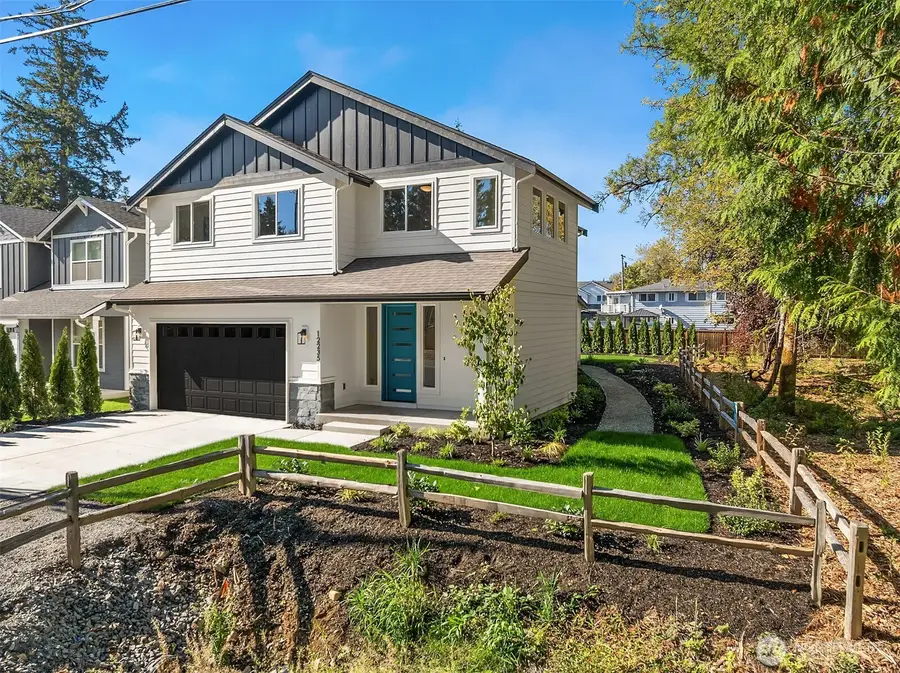 12235 156th Ave Se, Renton, WA 98059 - Image #2