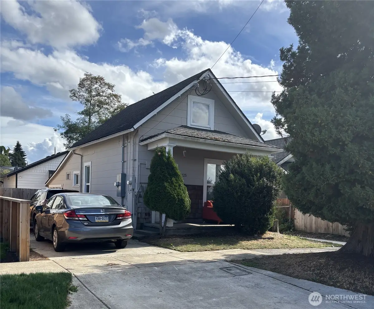 5225 S J Street, Tacoma, WA 98408 - Image #1