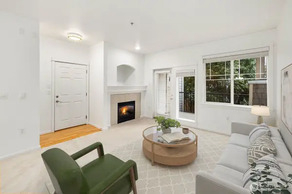 15026 40th Avenue W #13302, Lynnwood, WA 98087