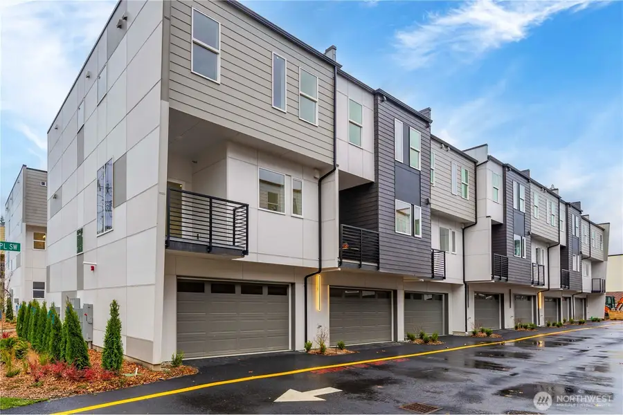 11535 17th Place Sw, Burien, WA 98146 - Image #2