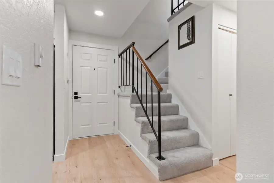 155 S 330th Street #D, Federal Way, WA 98003 - Image #2