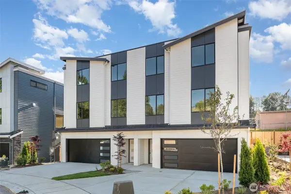 1524 243rd Place Sw #B, Bothell, WA 98021