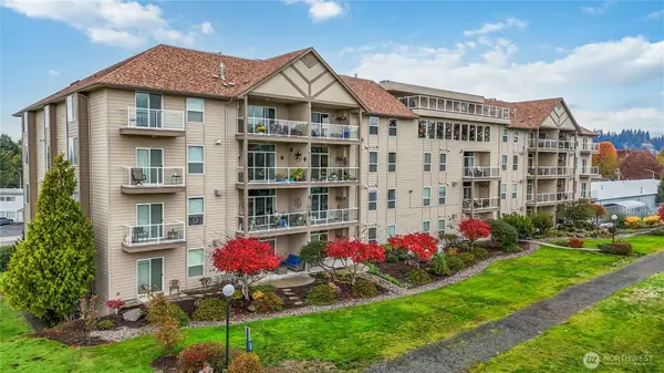 1548 River Road #302, Longview, WA 98632