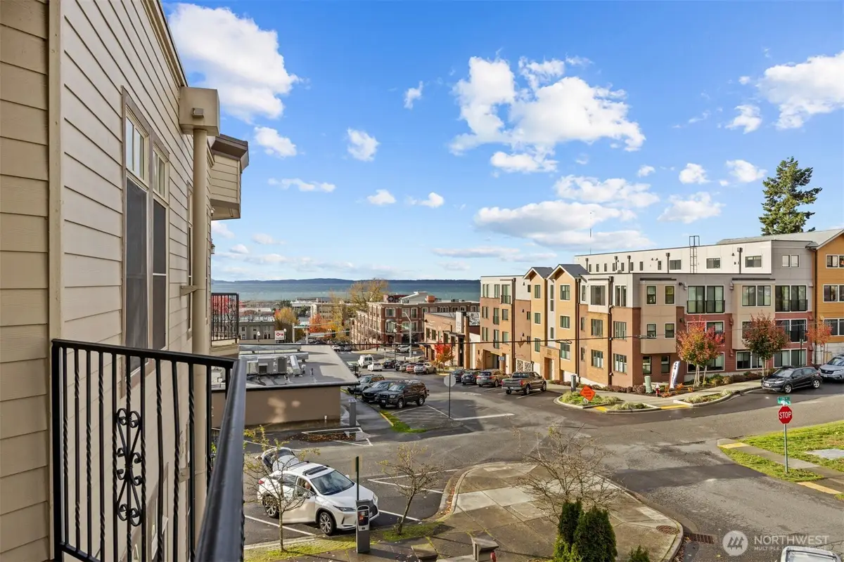 1201 13th Street #301, Bellingham, WA 98225 - Image #1