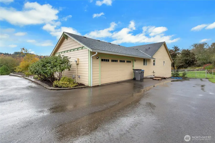 1450 SE Spruce Rd, Port Orchard, WA 98367 - Image #2