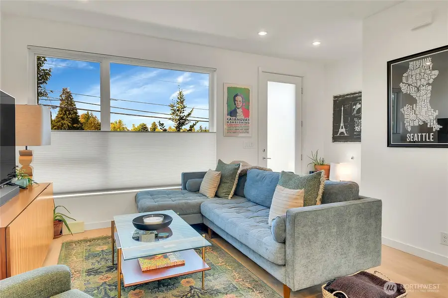 3815 S Cloverdale Street, Seattle, WA 98118 - Image #3