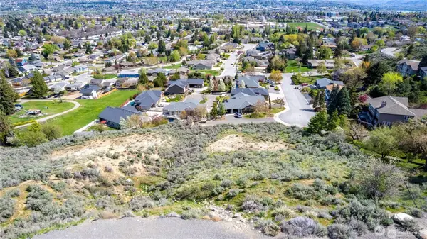 1530 Skyline Drive, Wenatchee, WA 98801