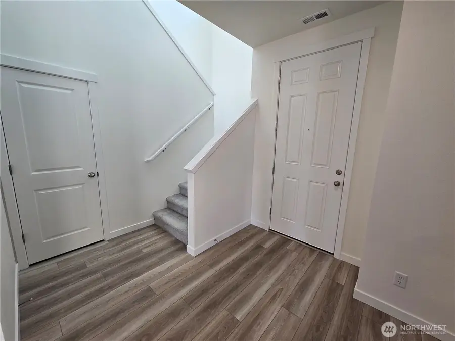 6141 Crestner Drive Sw #406, Port Orchard, WA 98367 - Image #3