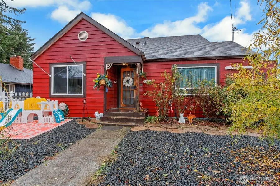 232 S Yantic Avenue, Bremerton, WA 98312 - Image #2