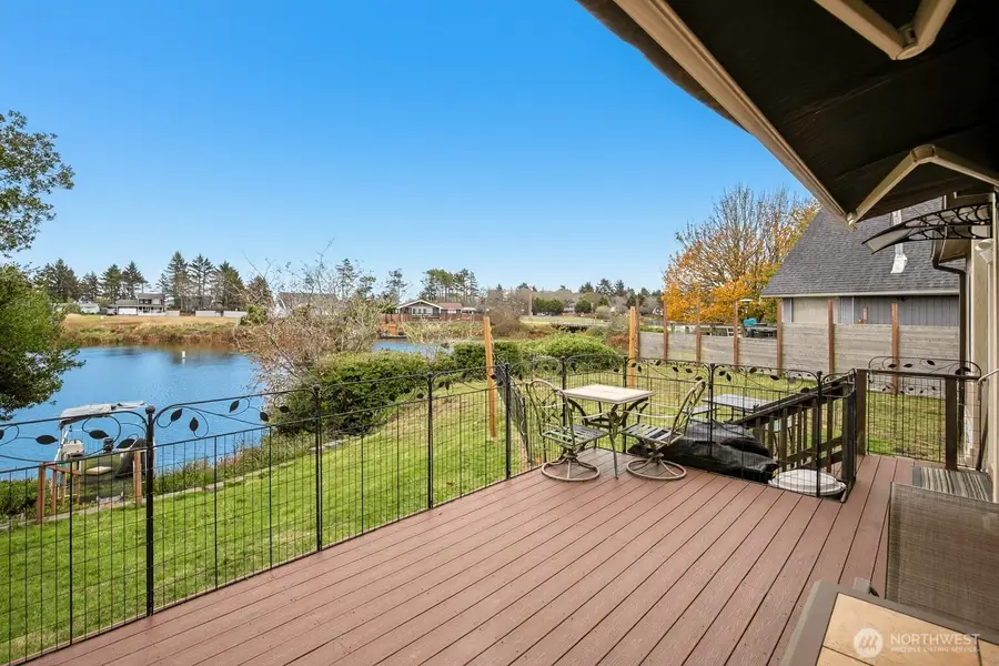 510 Sunset Avenue Ne, Ocean Shores, WA 98569 - Image #3