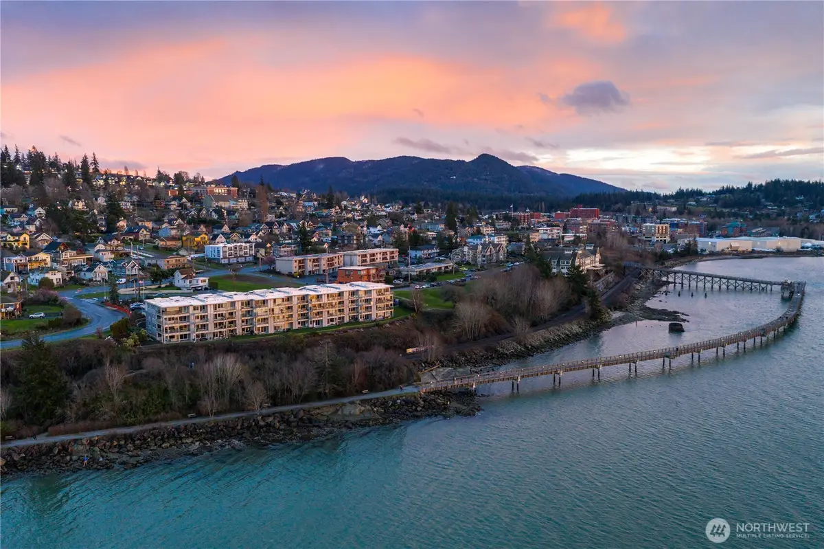 600 S State #208, Bellingham, WA 98225 - Image #1