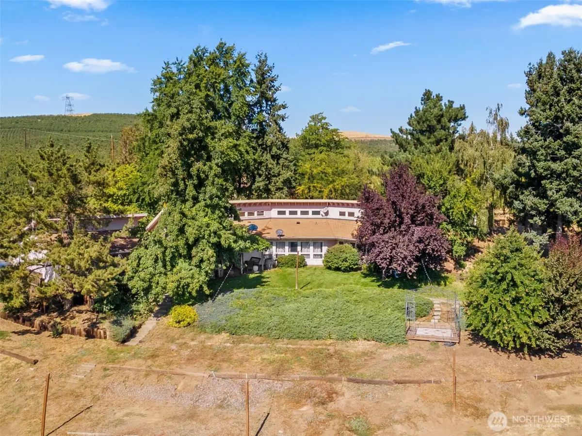 2018 Steele Road, The Dalles, OR 97058 - Image #1