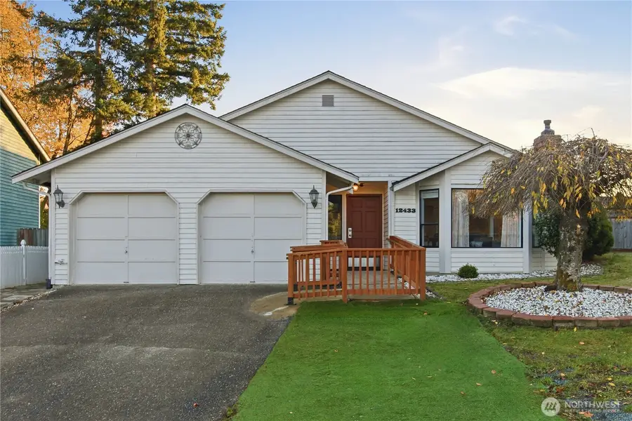 12433 SE 275th Place, Kent, WA 98030 - Image #2