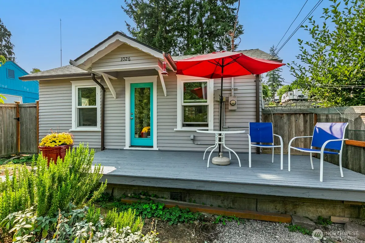 1026 W Mukilteo Boulevard, Everett, WA 98203 - Image #1