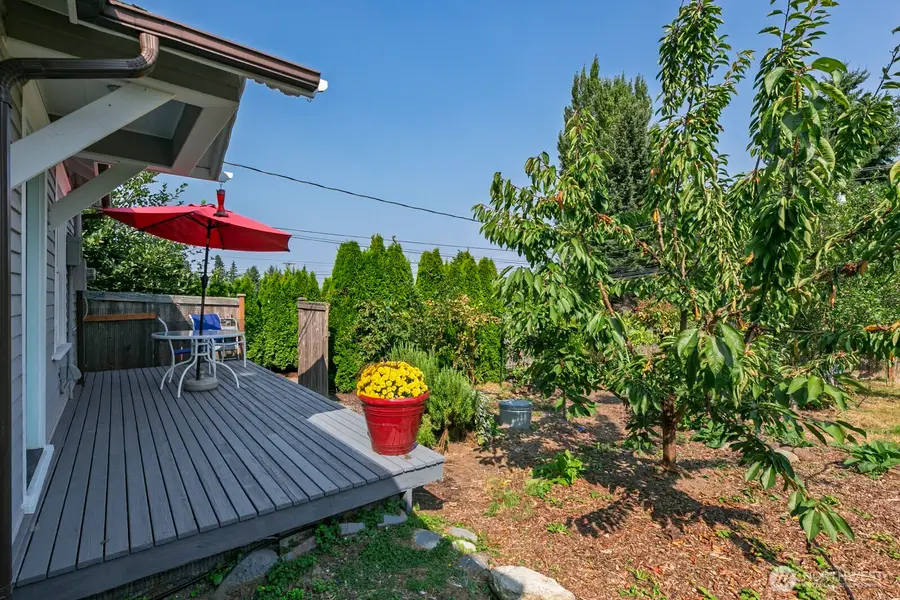 1026 W Mukilteo Boulevard, Everett, WA 98203 - Image #2