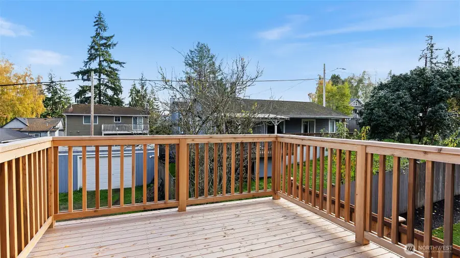 3205 19th Street #B, Everett, WA 98201 - Image #2